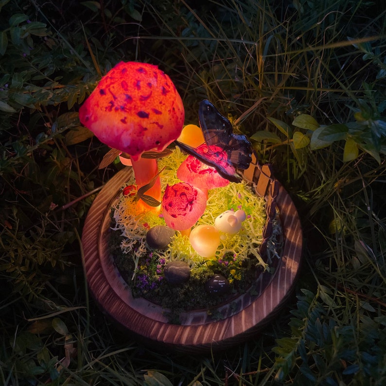 Glass Mushroom Night Light with Butterfly Rabbit Forest Scene, Battery or USB Powered
