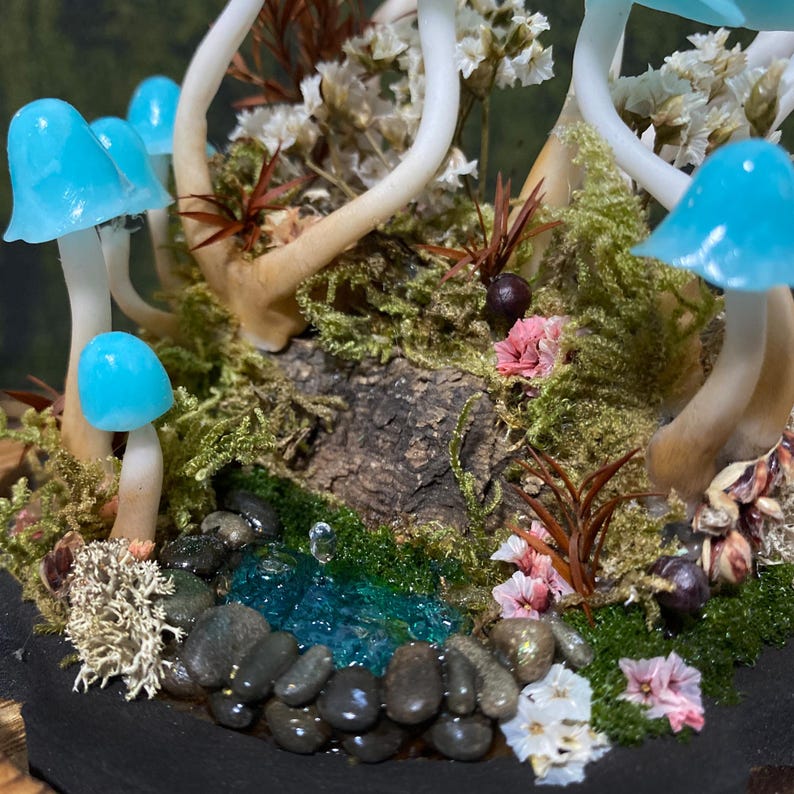 Blue Mushroom Lamp with Fairy and Pond, Handmade Glass Dome Night Light, Wooden Base, LED, 17x12x12 cm