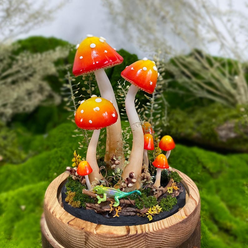 LED Mushroom Lamp with Lizard Figurine Glass Dome Wooden Base Table Night Light