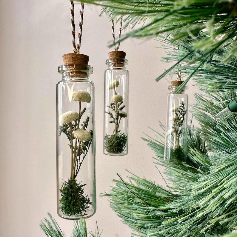White Mushroom Terrarium Glass Ornament with Dried Florals and Mosses, 3.35 Inch