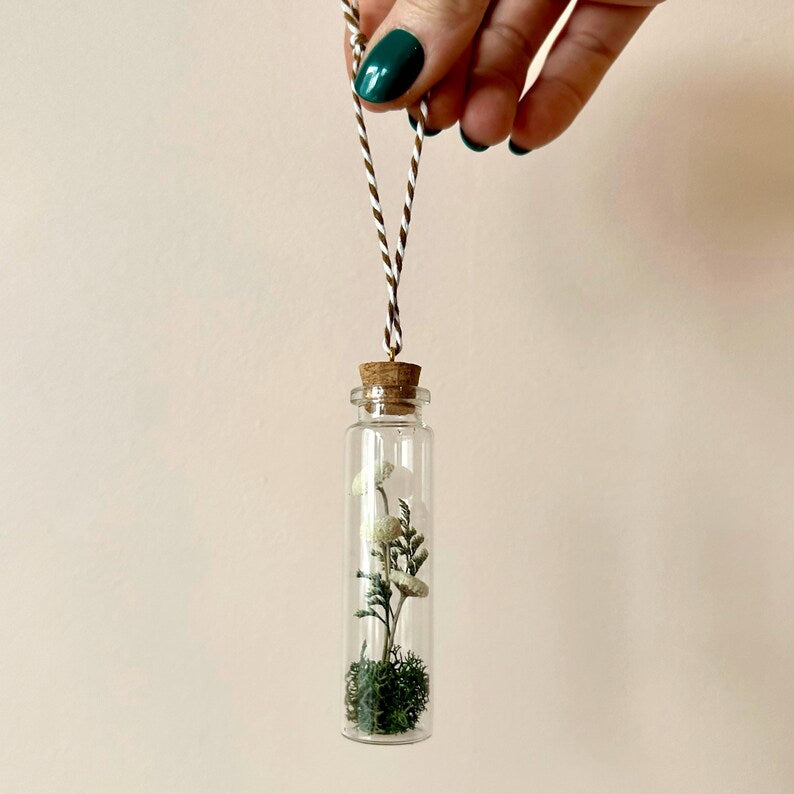 White Mushroom Terrarium Glass Ornament with Dried Florals and Mosses, 3.35 Inch