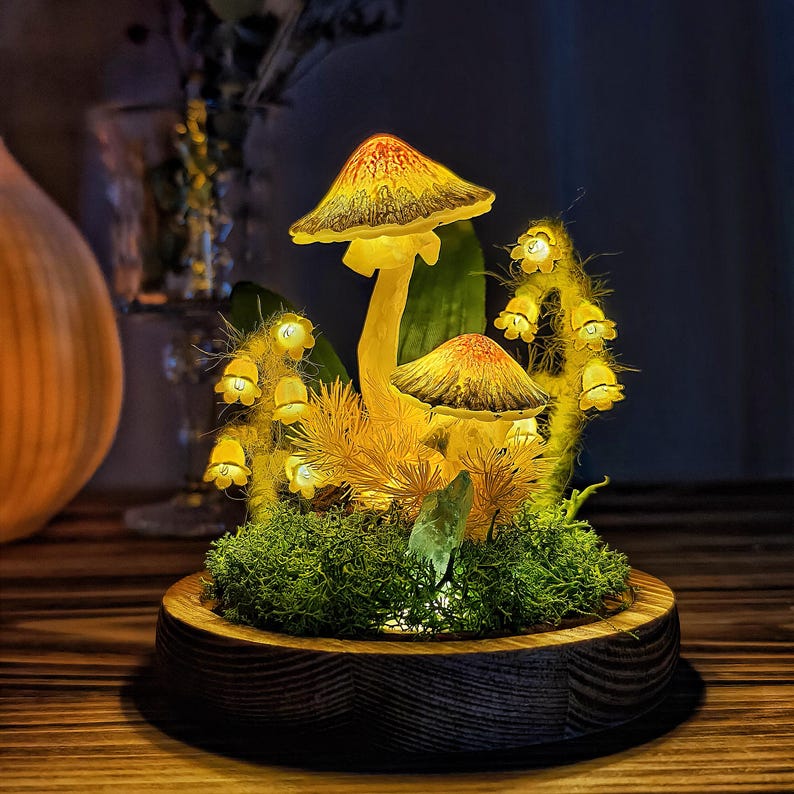 LED Mushroom Night Light with Crochet Plant and Dried Flowers, Wooden Base, 12cm Diameter, 17.5cm Height