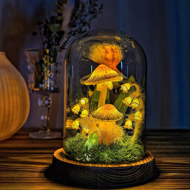 LED Mushroom Night Light with Crochet Plant and Dried Flowers, Wooden Base, 12cm Diameter, 17.5cm Height