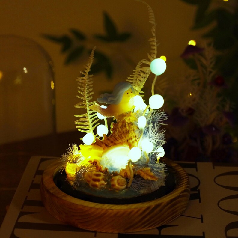 Mermaid Mushroom Night Light Blue Ocean Theme Glass Dome Lamp 17 cm USB Battery Powered