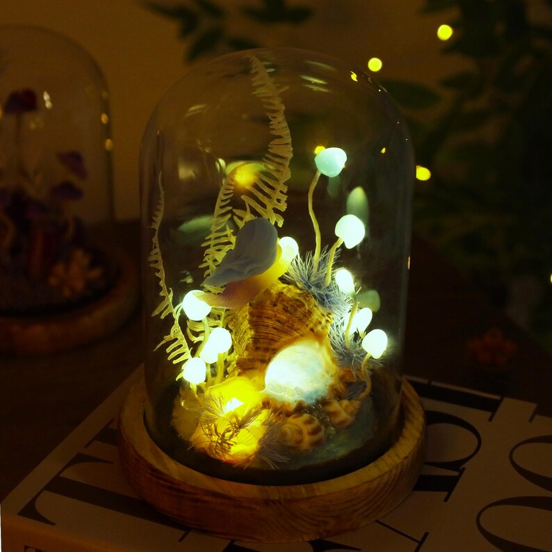 Mermaid Mushroom Night Light Blue Ocean Theme Glass Dome Lamp 17 cm USB Battery Powered