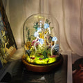 LED Mushroom Lamp with Dried Flower and Moss Decor, Battery or USB Powered Night Light, 16x10x10 cm and 18x12x12 cm Sizes