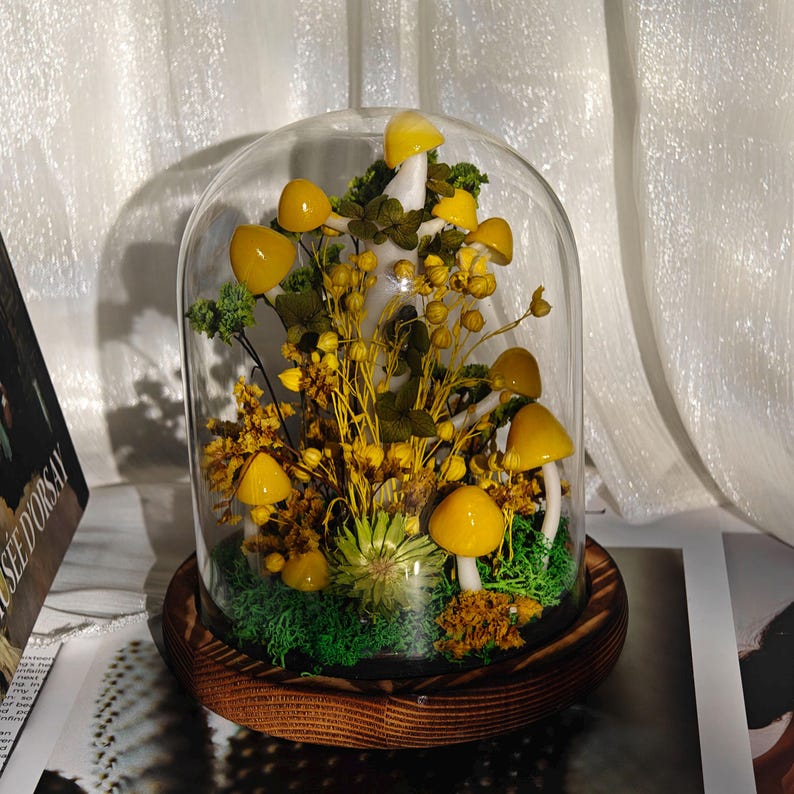 Yellow Mushroom LED Night Light, Handmade Glowing Mushroom Lamp, 16x10x10 cm, Battery or USB Powered, for Bedroom Living Room Home Decor