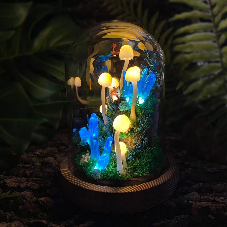 Blue Crystal Mushroom Lamp with Squirrel, Handmade LED Night Light, Wooden Base, Glass Dome, 2 Sizes