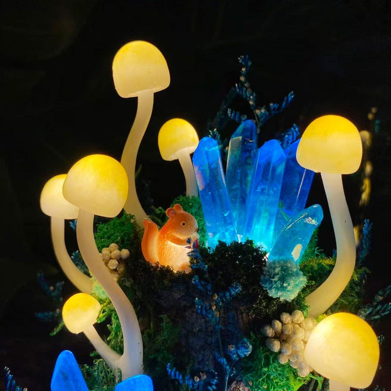 Blue Crystal Mushroom Lamp with Squirrel, Handmade LED Night Light, Wooden Base, Glass Dome, 2 Sizes