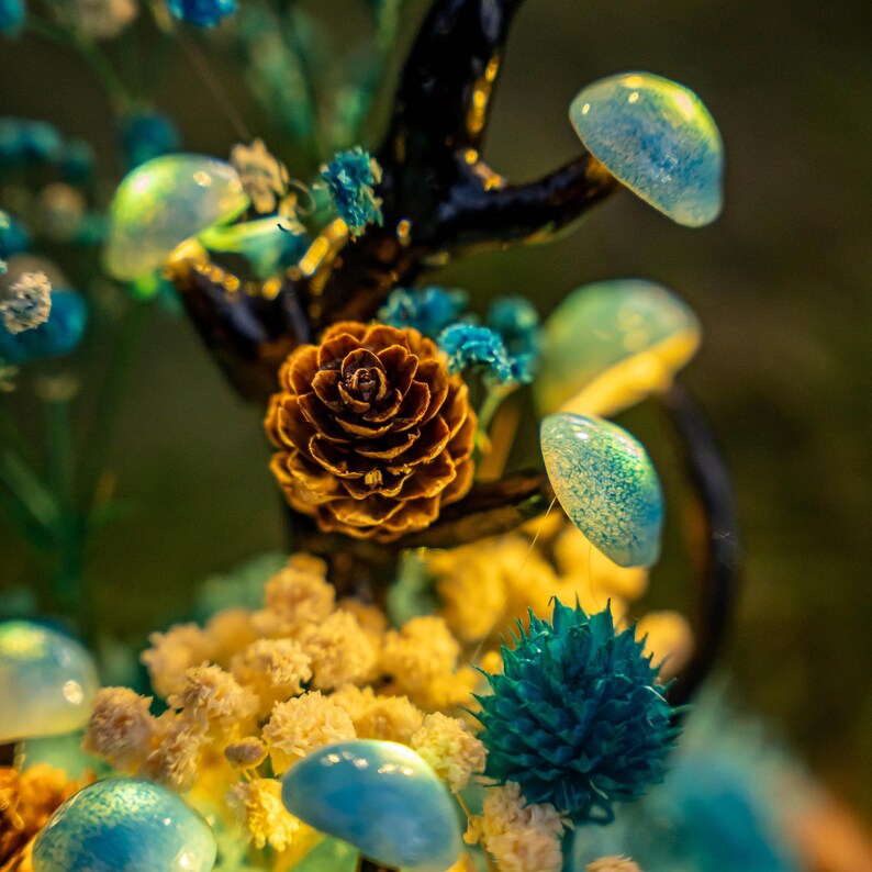 Blue Handmade Mushroom Lamp with Dried Flowers, Glass Dome, Resin Clay, Fantasy Bedroom Decor