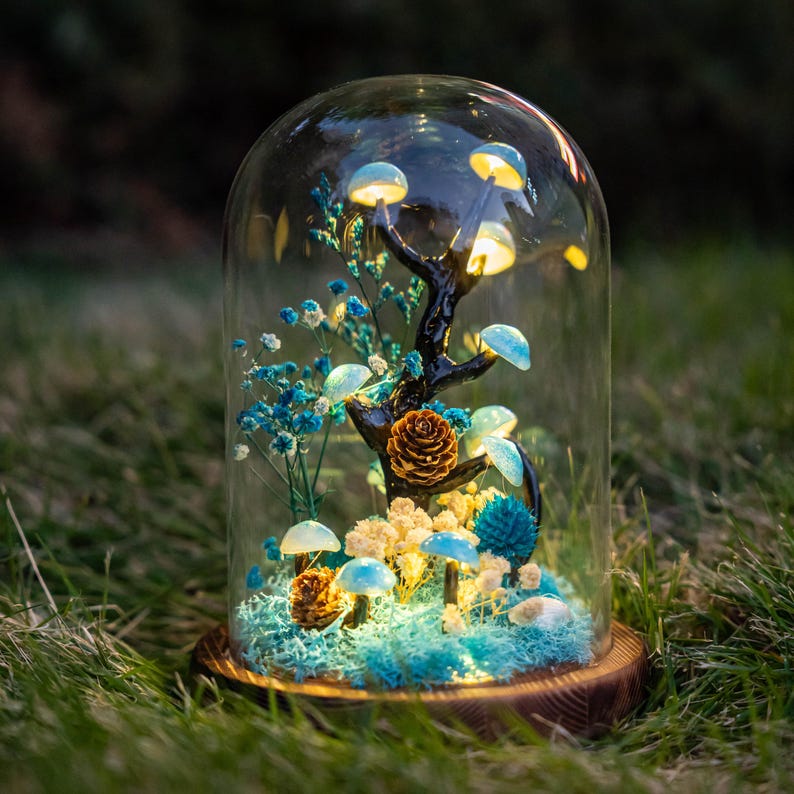 Blue Handmade Mushroom Lamp with Dried Flowers, Glass Dome, Resin Clay, Fantasy Bedroom Decor