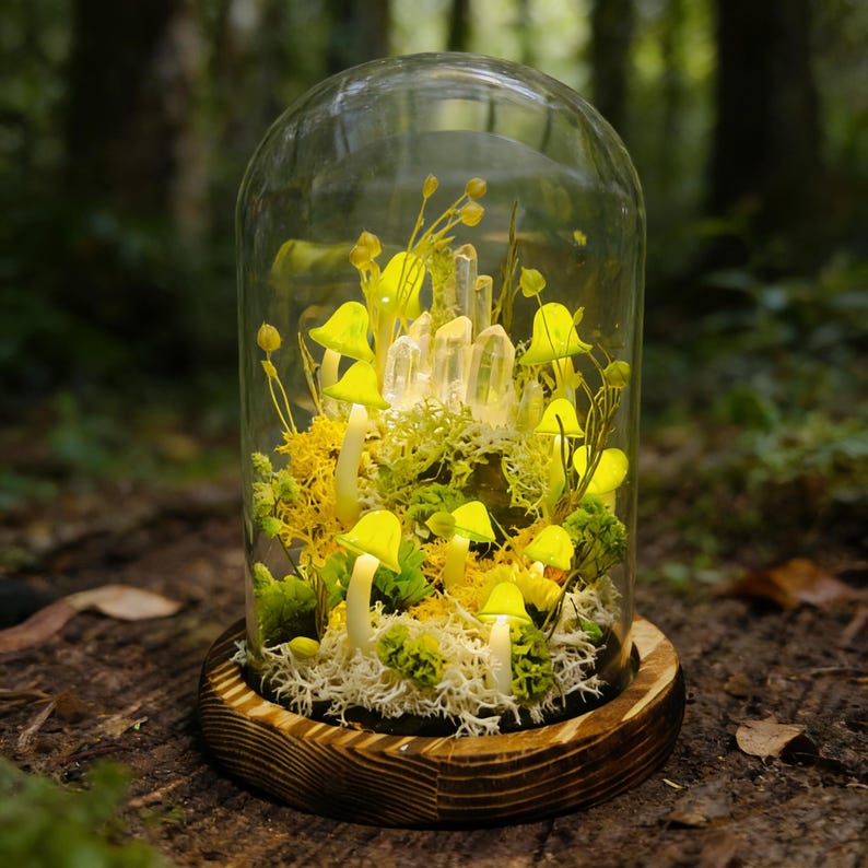 Green Mushroom Lamp with Crystal, LED Night Light, 6.3 Inch Height, Matte Finish, Home Decor