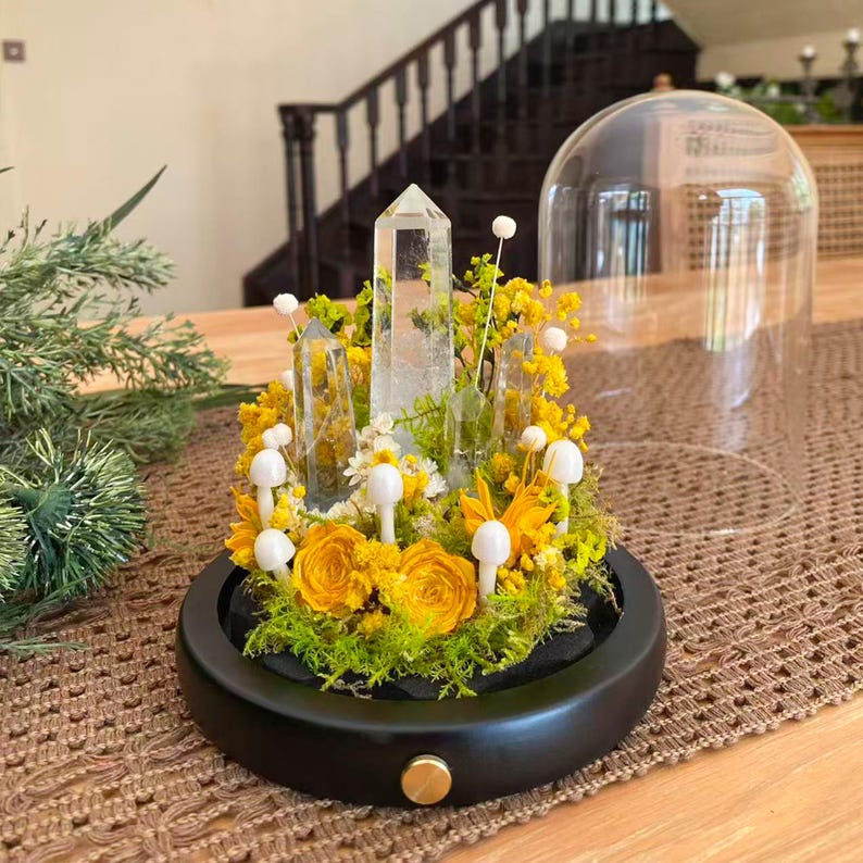 Clear Quartz Crystal Mushroom Night Light with Wooden Base, USB/Battery LED Lamp, 17 cm