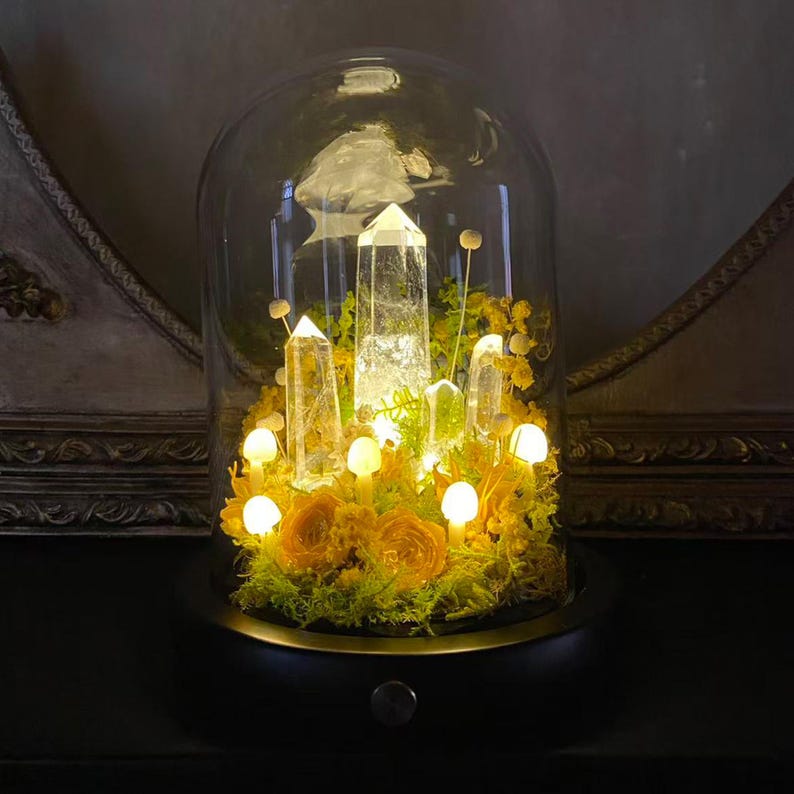 Clear Quartz Crystal Mushroom Night Light with Wooden Base, USB/Battery LED Lamp, 17 cm