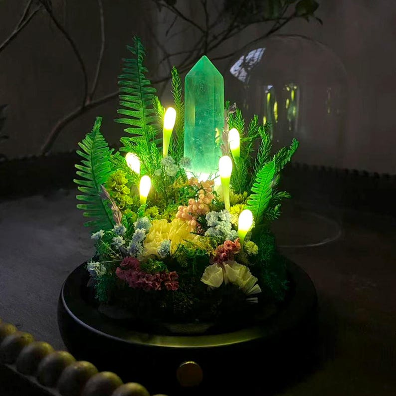 Green Crystal LED Night Light – Handcrafted Wooden Base, USB & Battery Options, 17 cm