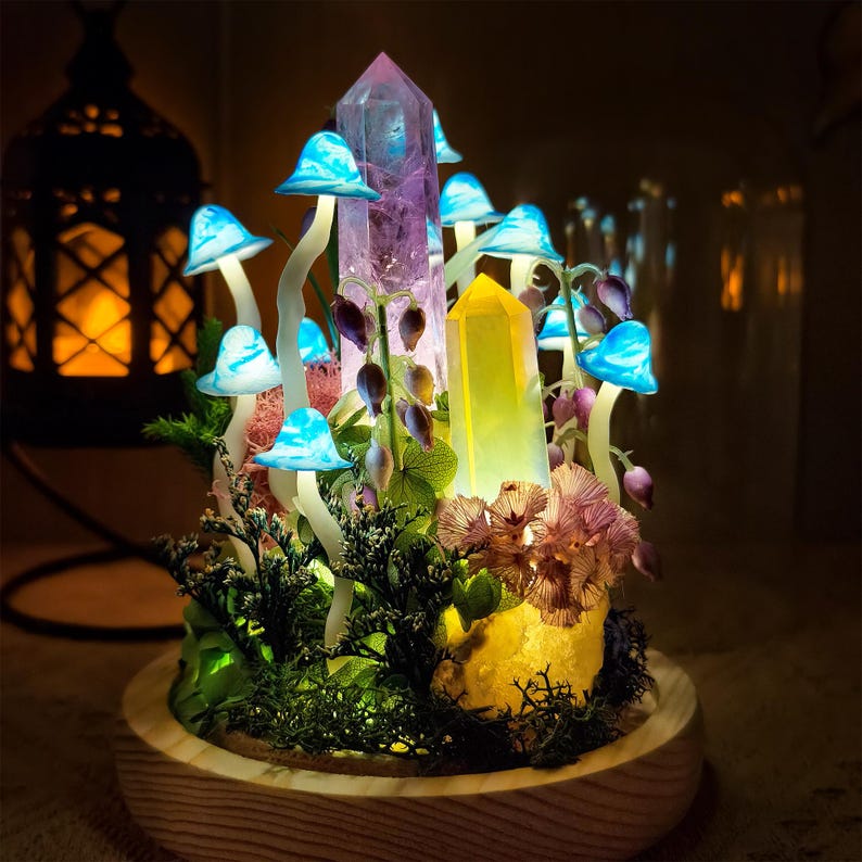 Mushroom Crystal Terrarium Lamp with LED Light, Glass Dome, Wooden Base, 12cm Diameter, 17.5cm Height, Battery or USB Powered