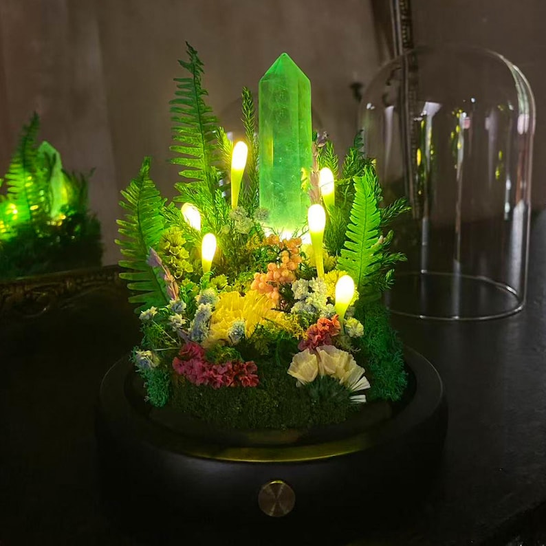 Green Crystal LED Night Light – Handcrafted Wooden Base, USB & Battery Options, 17 cm