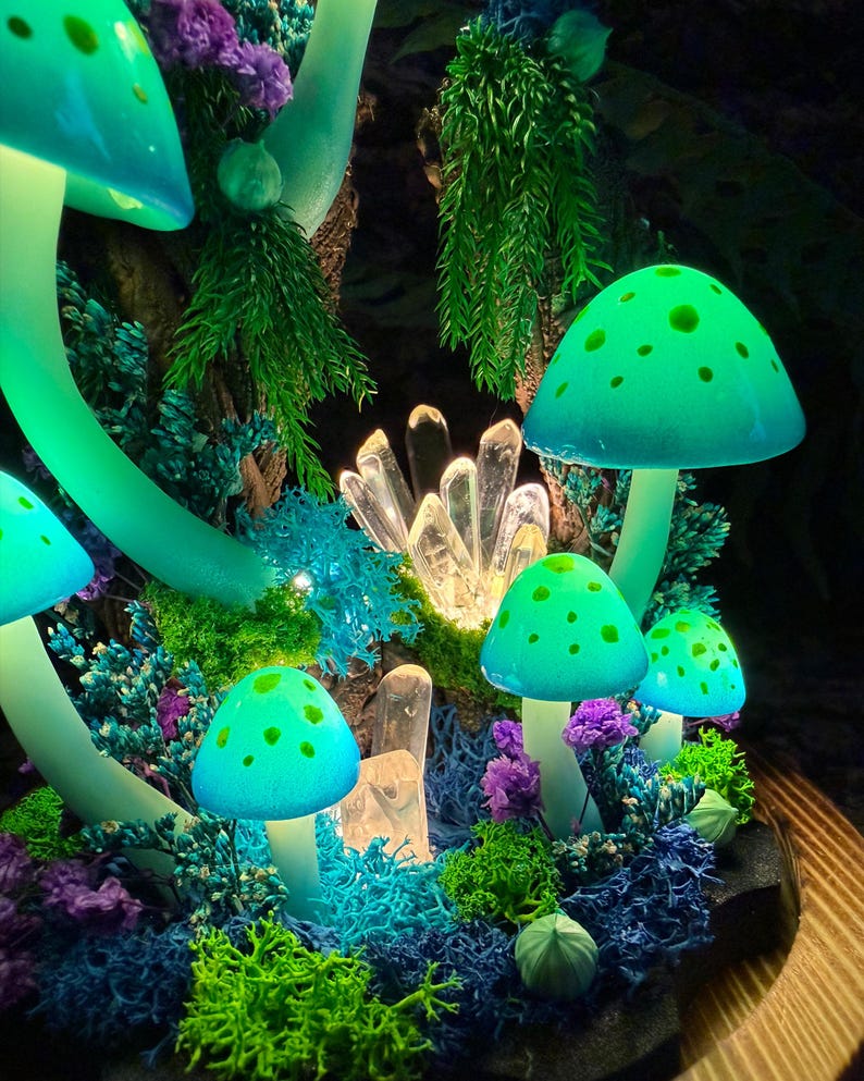 Blue-Green Mushroom Night Light with Glowing Crystal, Wooden Base & Glass Dome, Fairycore Decor, Standard 4.7 x 4.7 x 6.7 in