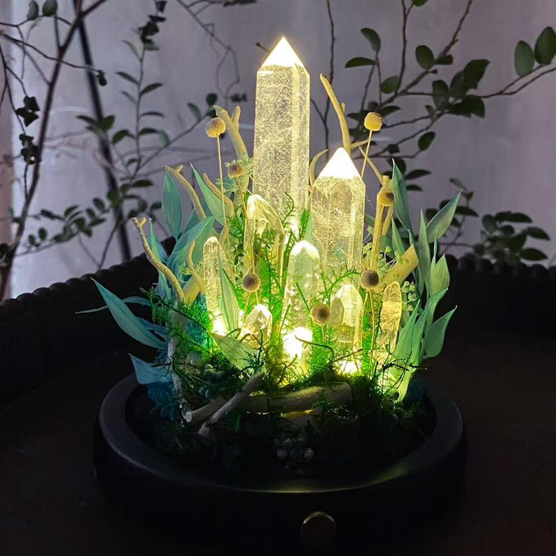 Crystal Night Light with Wooden Base, Blue Glow Fairy Tale Lamp, USB or Battery Powered, 17 cm Height